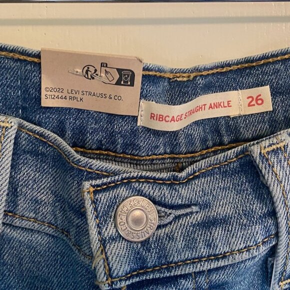 Ribcage Straight Ankle Women's Jeans - Picture 6 of 15